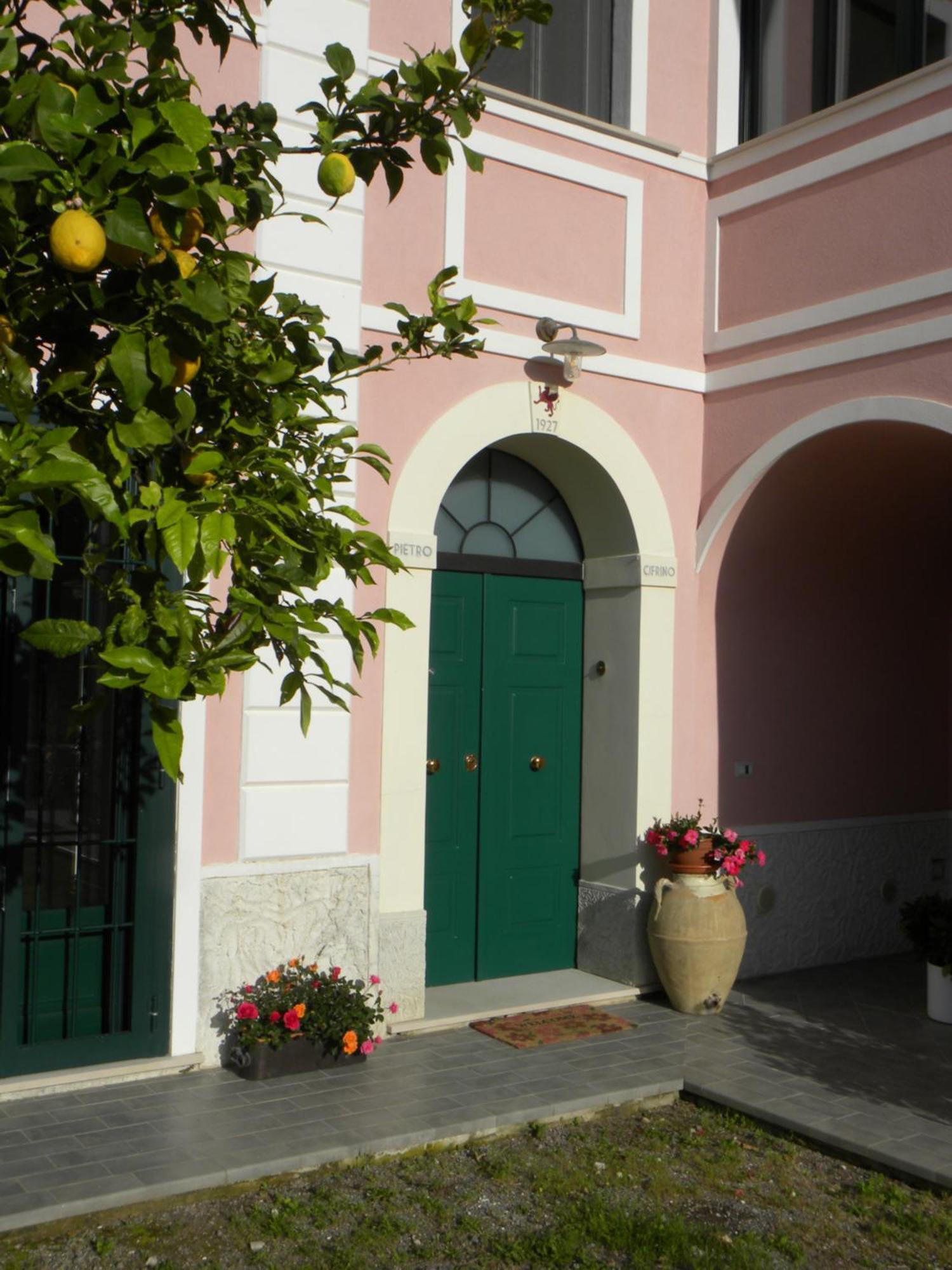 Guest House Cifrino Giffoni Sei Casali Exterior foto